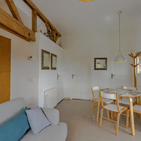 Bellevue Tatil Evi *